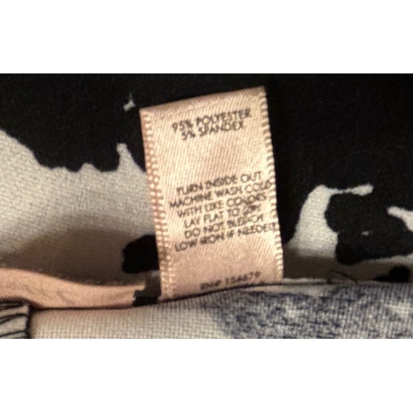 {WILLOW & ROOT} Cowprint Crop Light Weight Blazer Women’s Size Small Hip Western - Picture 9 of 10